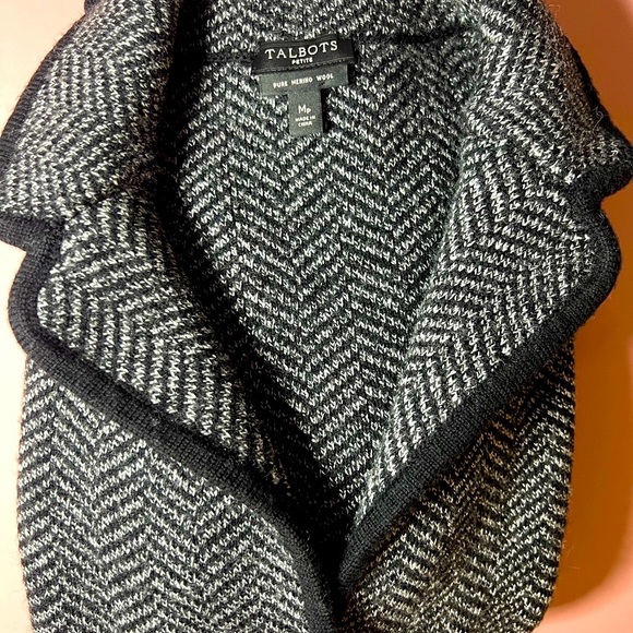 ✅ Talbots Black and Gray Herringbone Cardigan Sweater - Picture 7 of 16